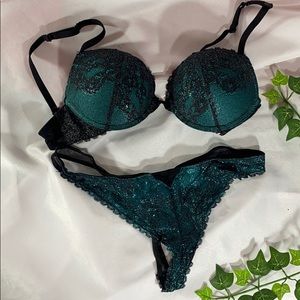 La Senza bra & panty set